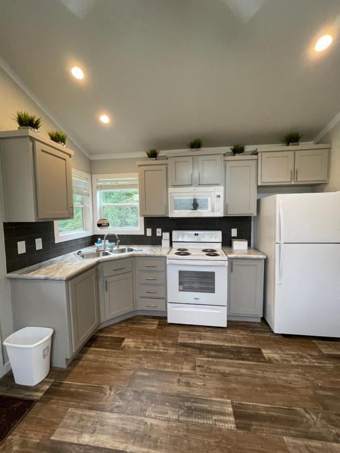 Charming Tiny Home! Close To Oxford, Sardis Lake, Safari Animal Zoo Zewnętrze zdjęcie
